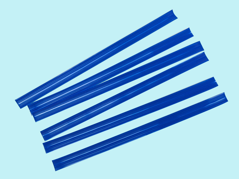 Barrette nasale bleue à huit fils