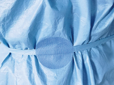 Bande isolante adhésive pour blouse médicale 